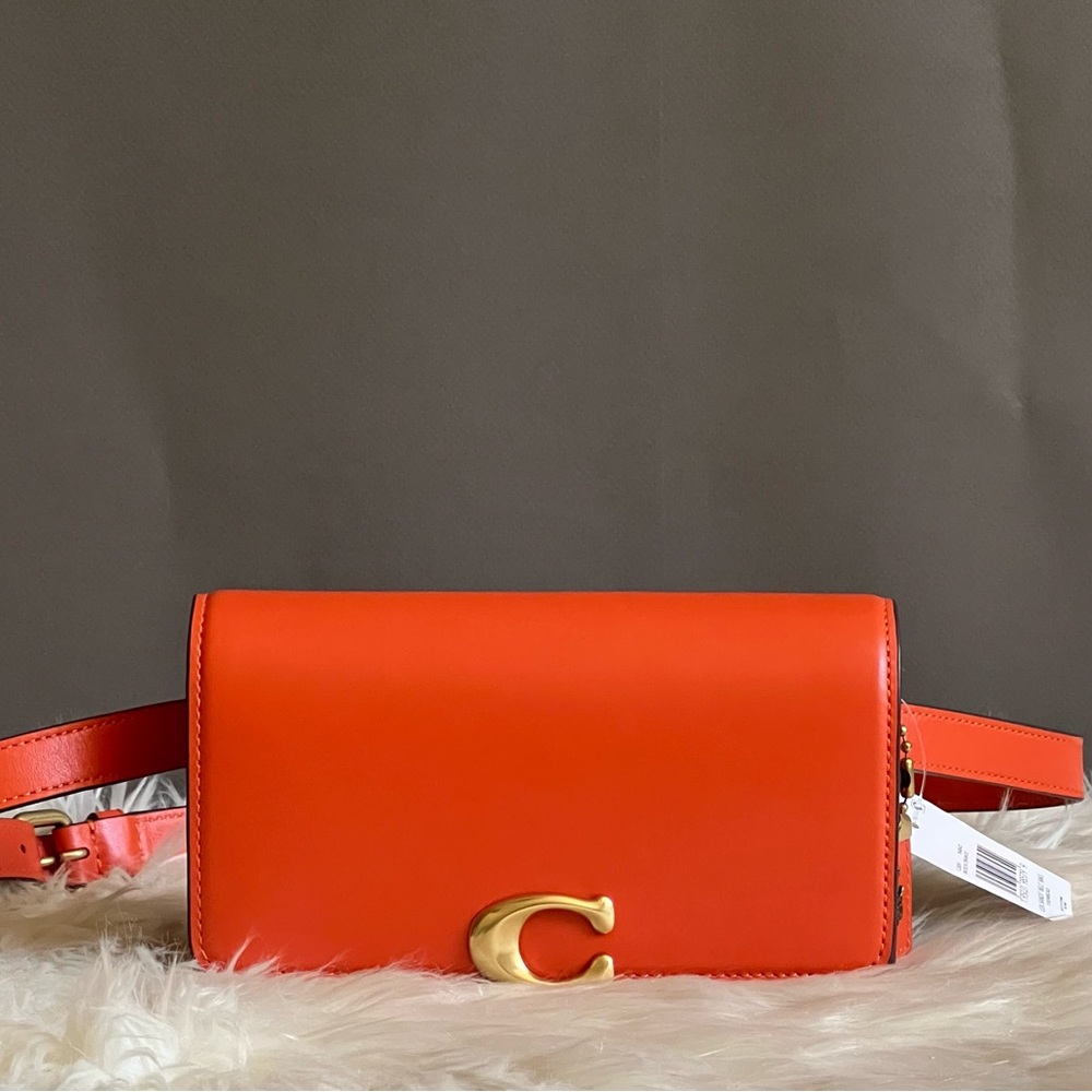 CJ826 - Coach Bandit Belt Bag